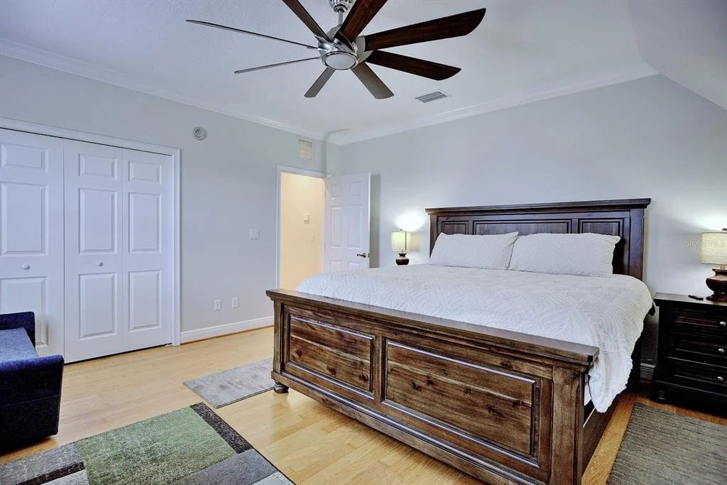 Photo of 492 SUNSET POINTE DRIVE
