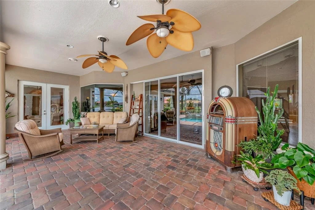 Photo of 10412 WINDING STREAM WAY