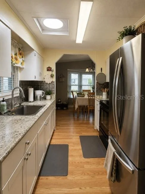 Photo of 475 PAPAYA CIRCLE