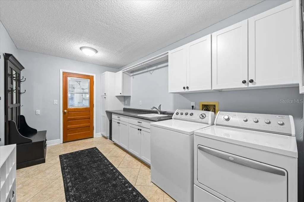 Photo of 2995 EXETER DRIVE