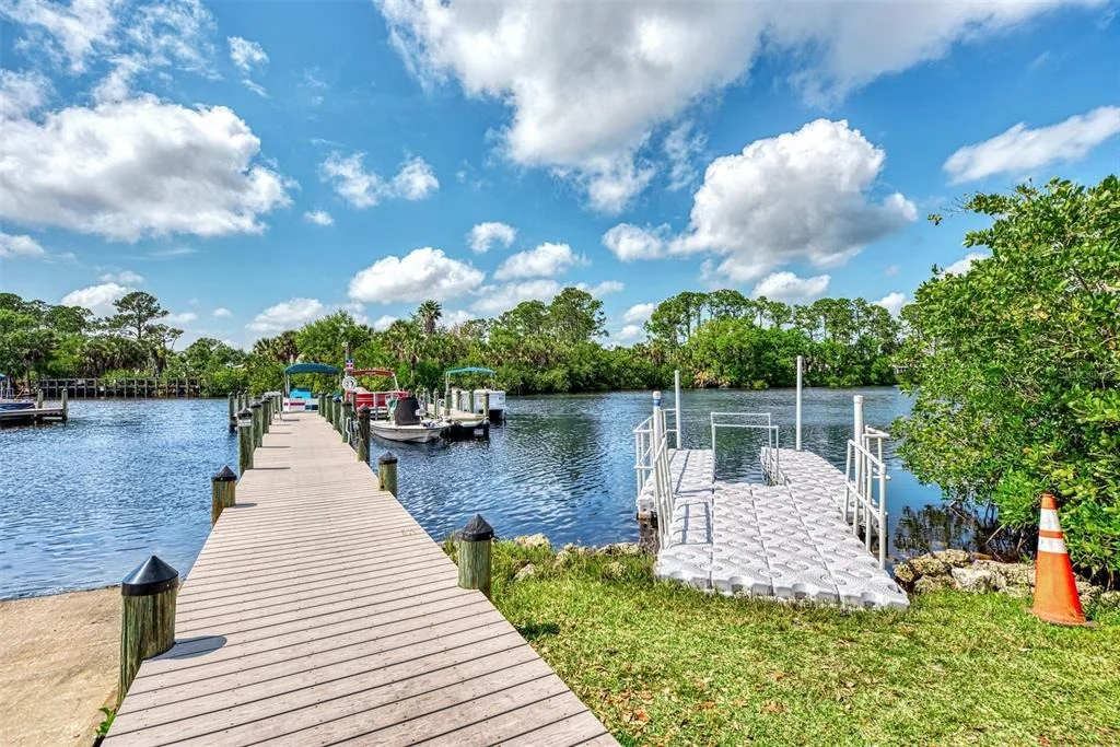 Photo of 49 COMPASS POINT