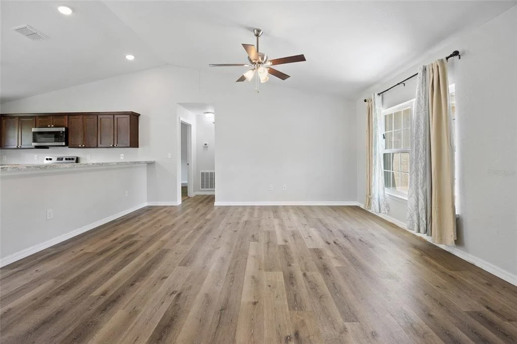 Photo of 167 OAK CIRCLE
