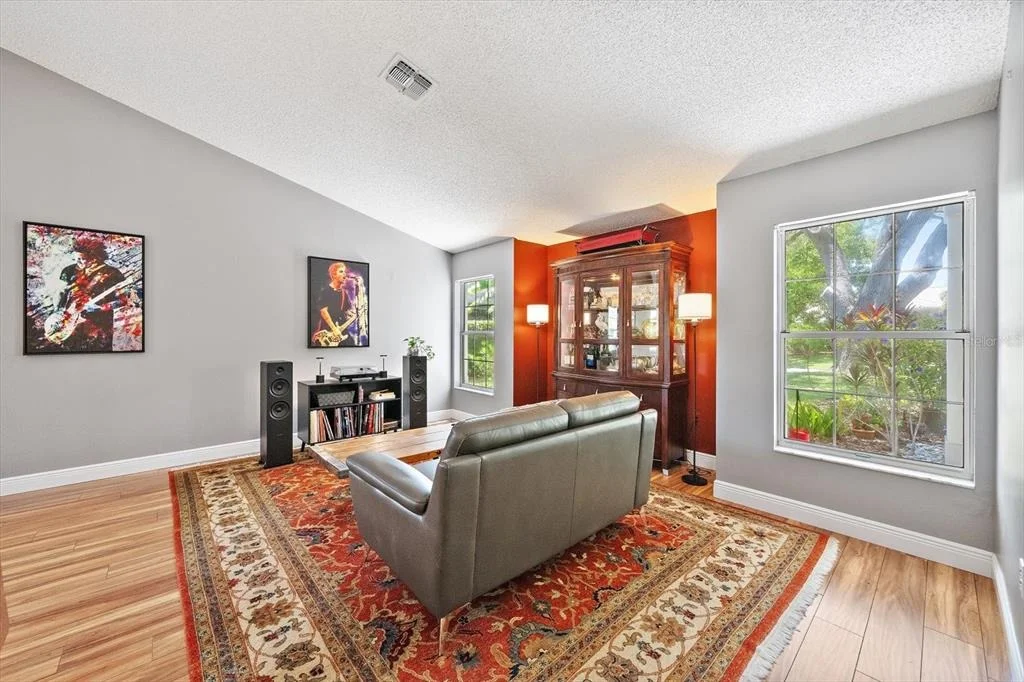 Photo of 4732 MEADOWVIEW CIRCLE