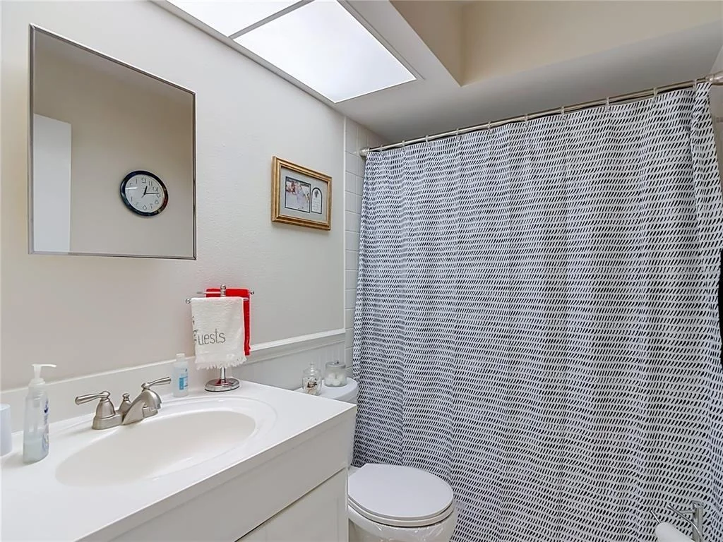 Photo of Unit 35C at 2546 OAKLEAF LANE