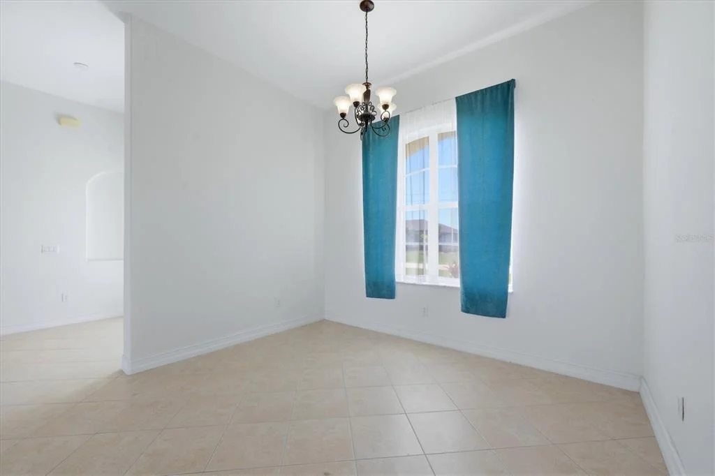 Photo of 15124 LEIPZIG CIRCLE