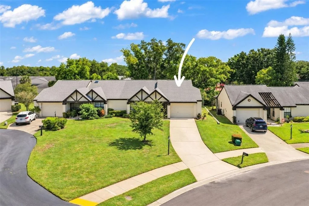Photo of 913 SUTTON PLACE