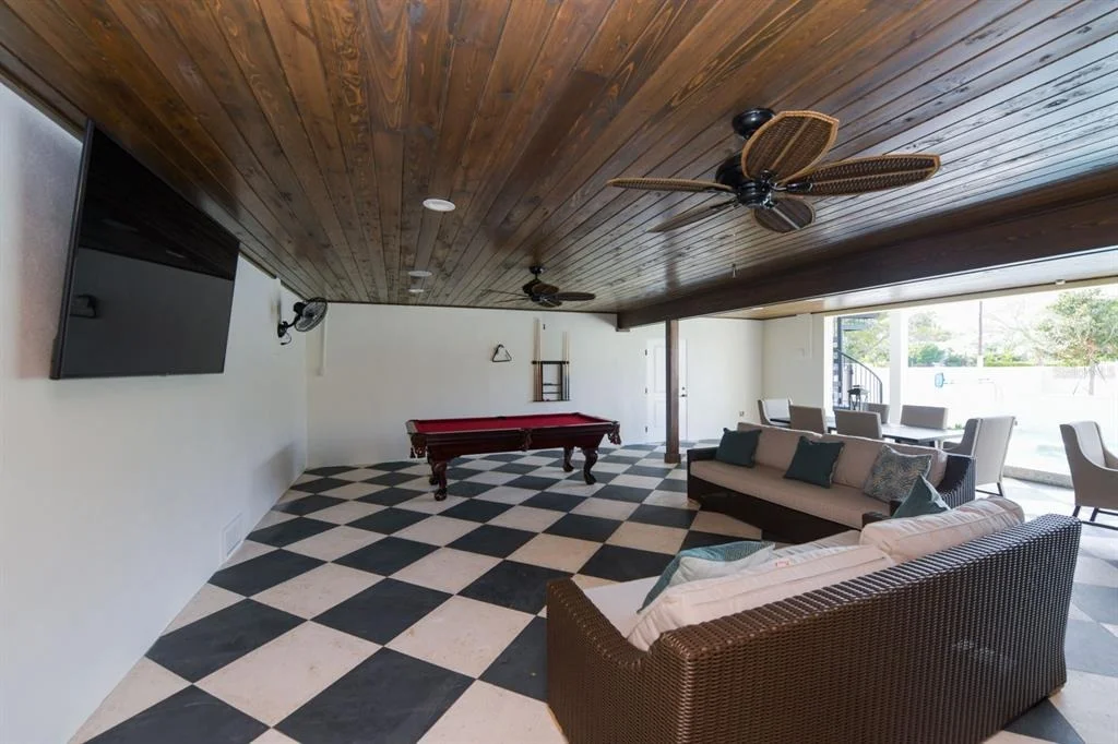 Photo of 340 JACKSON DRIVE