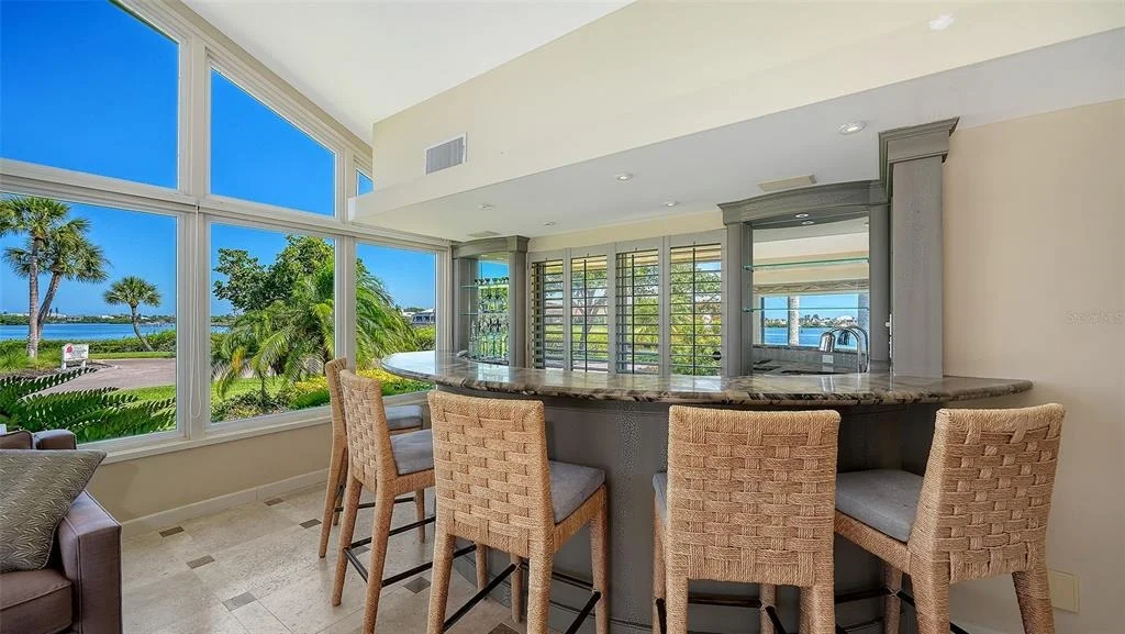 Photo of 321 LOOKOUT POINT DRIVE
