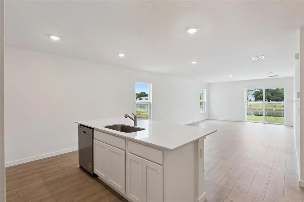 Photo of 1026 COMMONS WAY