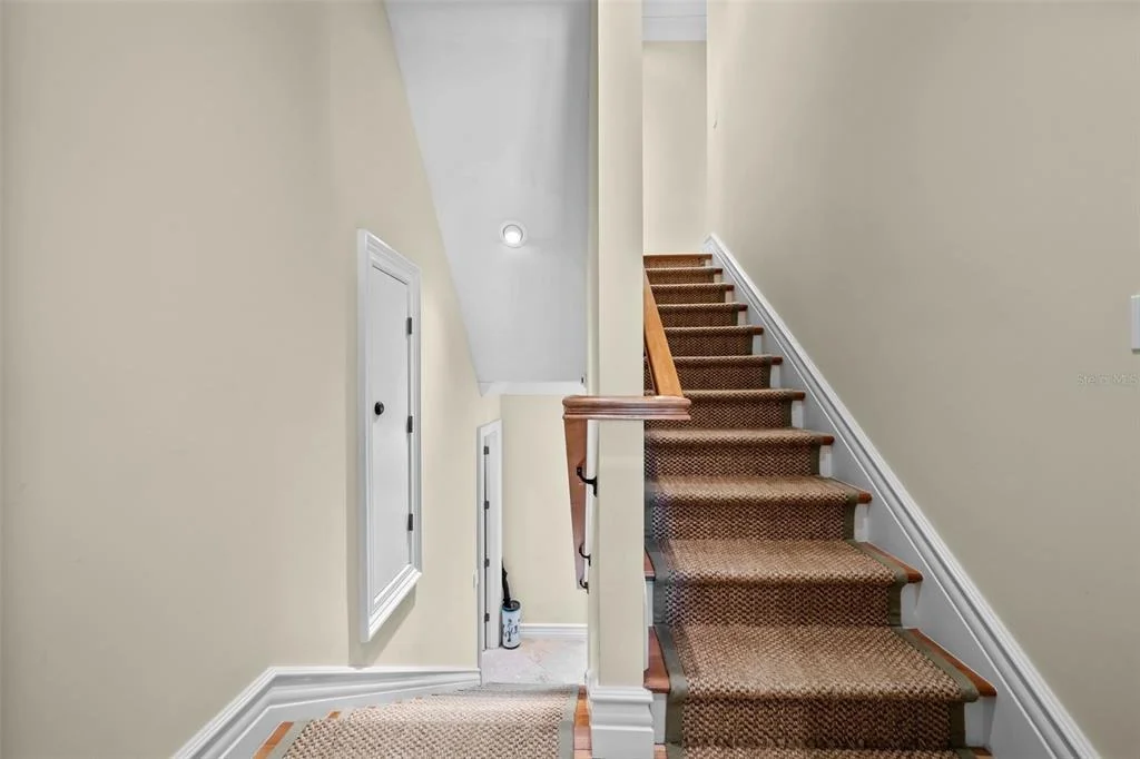 Photo of 1394 HARBOR DRIVE