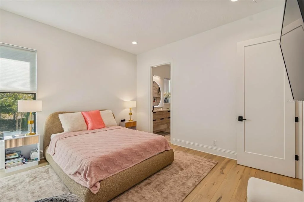 Photo of 17720 ROYAL EAGLE LANE