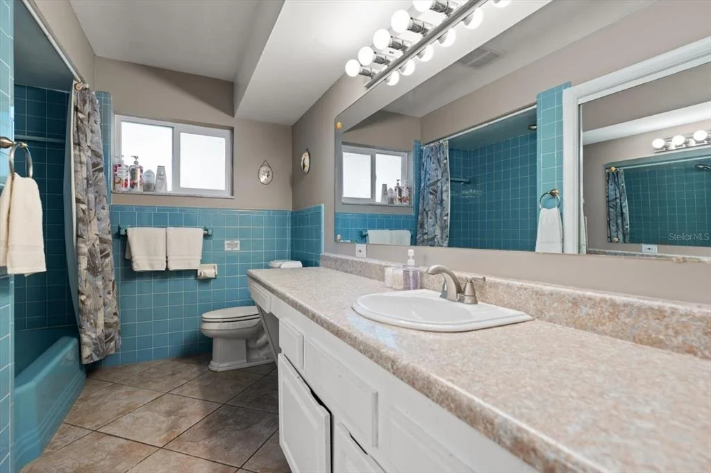 Photo of 1 MAPLEWOOD AVENUE
