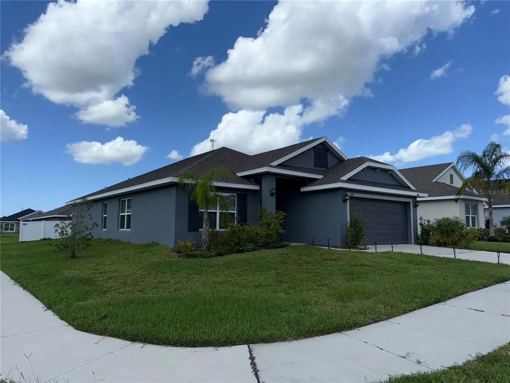 Photo of 14921 TROPICAL VIOLET WAY