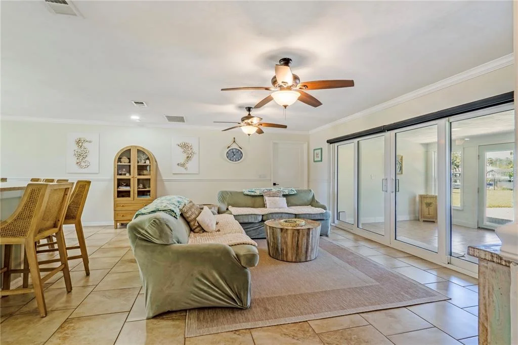 Photo of 988 SHOCKNEY DRIVE