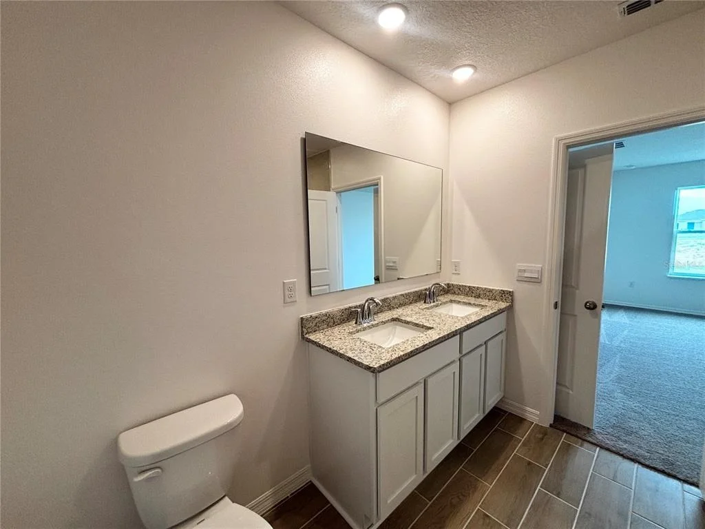Photo of 616 BROADOAK DRIVE