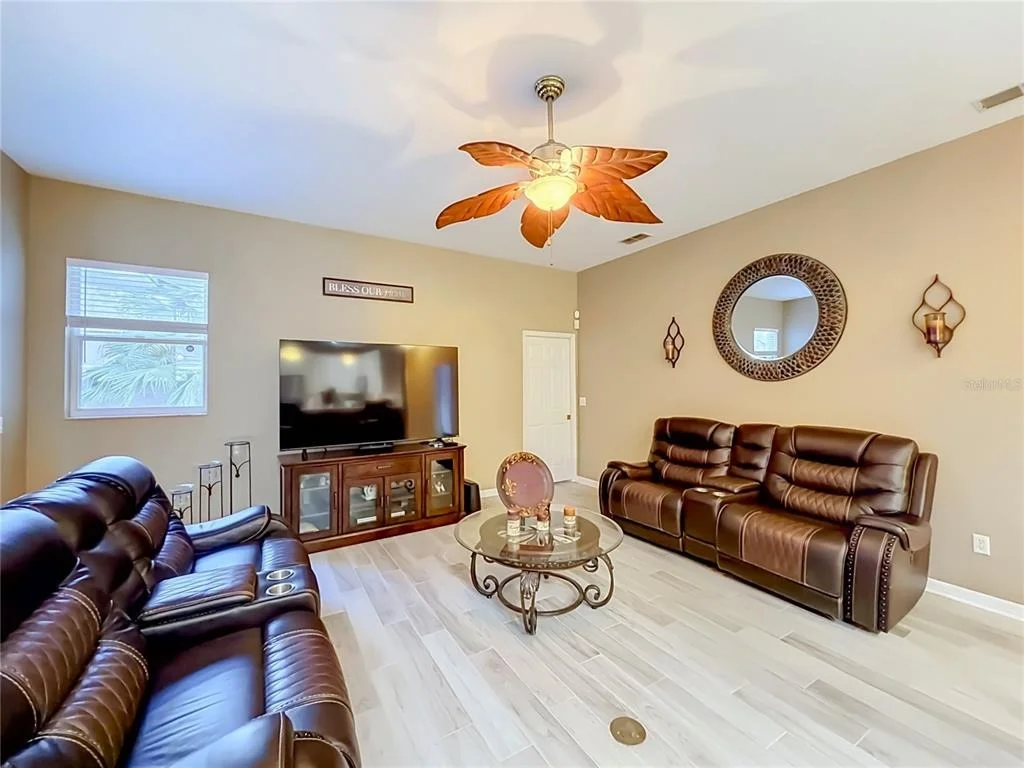 Photo of 1105 SHADOWBROOK TRAIL