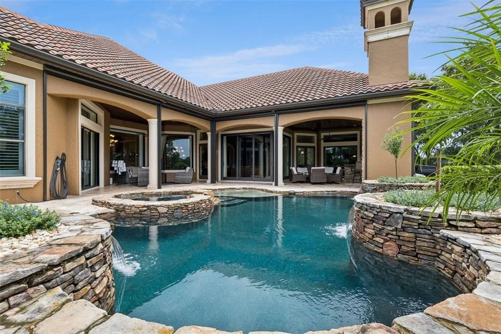 Photo of 25608 GRANDVIEW POINTE