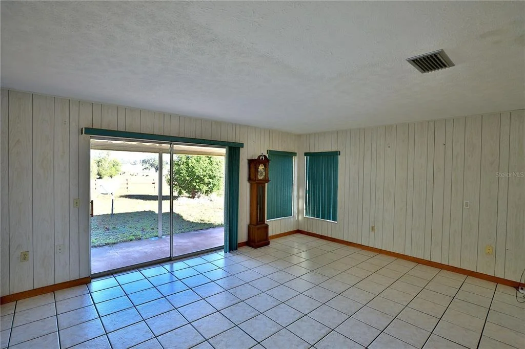 Photo of 2155 SE COUNTY HIGHWAY 484