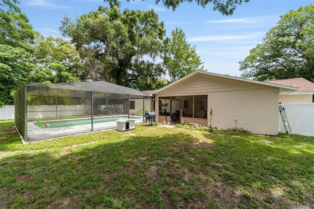 Photo of 4170 SE 65TH PLACE