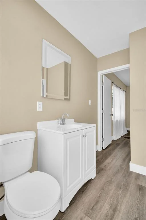 Photo of 1001 JASMINE WAY