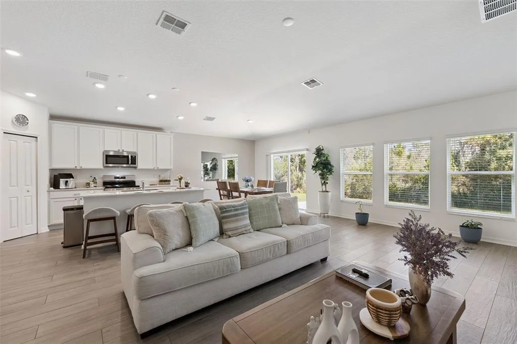 Photo of 3963 WILLOWBROOK DRIVE