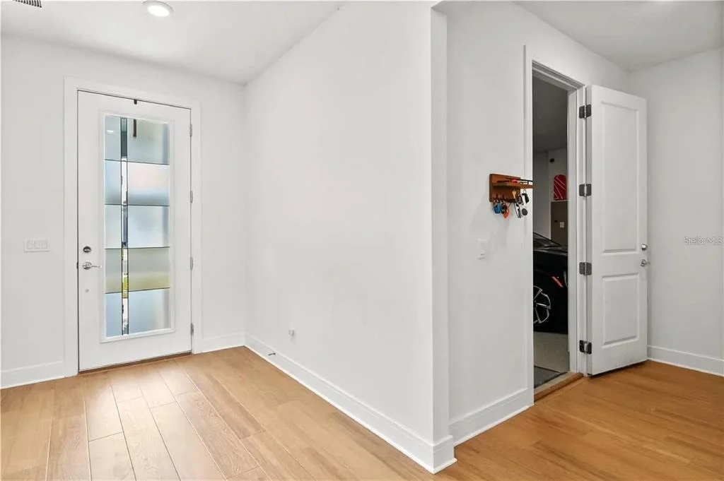 Photo of 6019 FOREST PERCH DRIVE