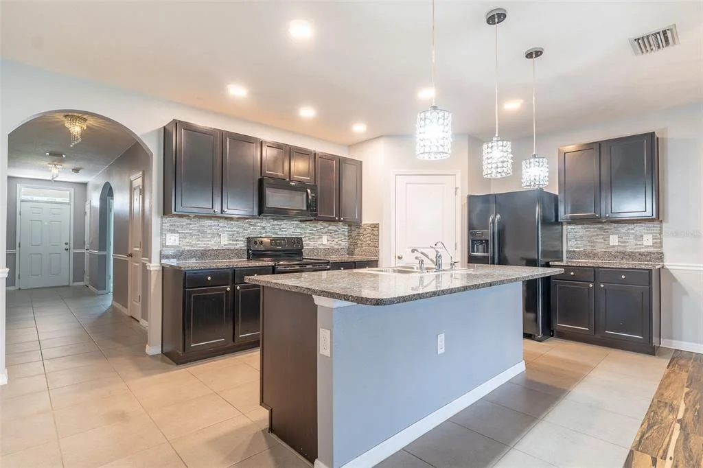 Photo of 10662 PARK MEADOWBROOKE DRIVE