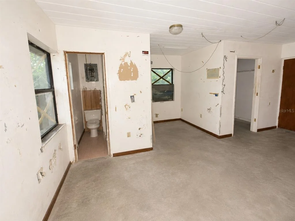 Photo of 217 PLUMOSA ROAD