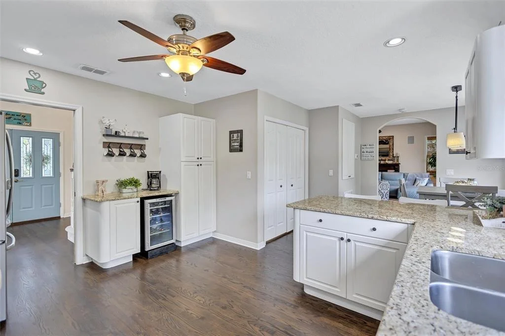 Photo of 760 SOUNDVIEW DRIVE