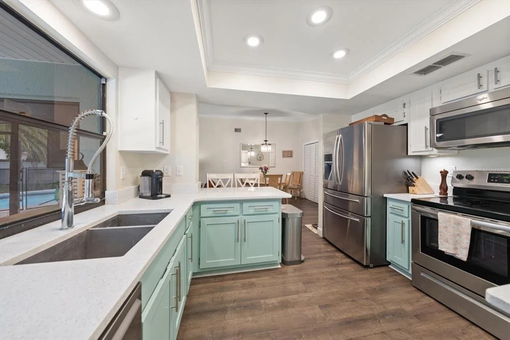 Photo of 521 MERAVAN DRIVE