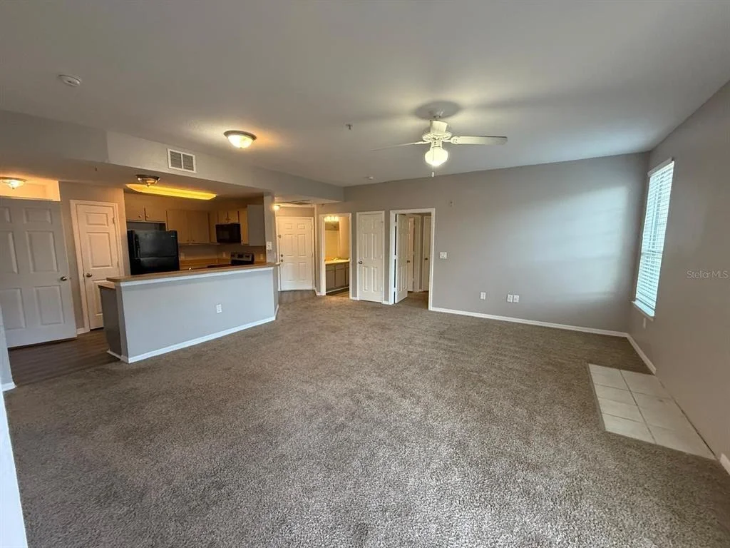 Photo of Unit 307 at 2015 ERVING CIRCLE