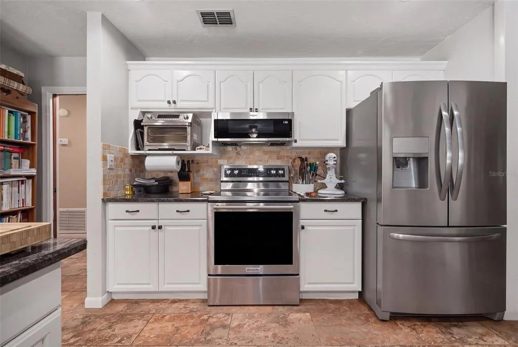 Photo of 6050 NE 185TH TERRACE