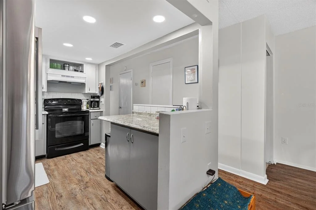 Photo of Unit UT63 at 5500 OCEAN SHORE BOULEVARD