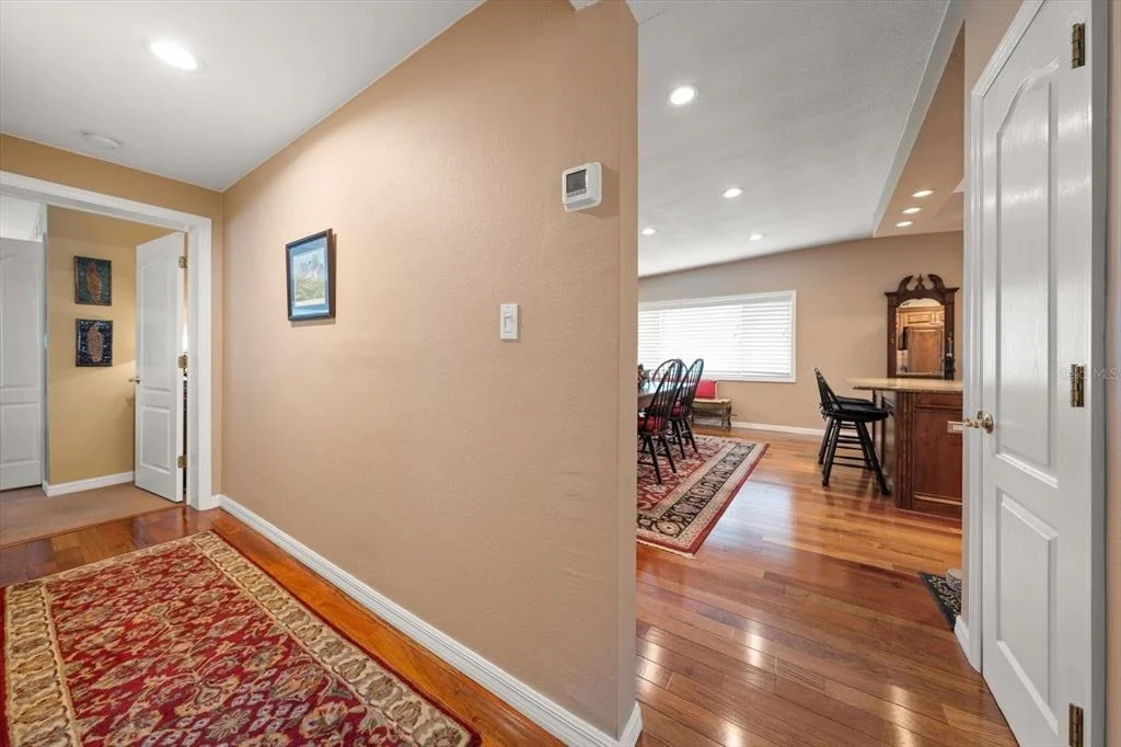 Photo of 1718 MEREDITH LANE