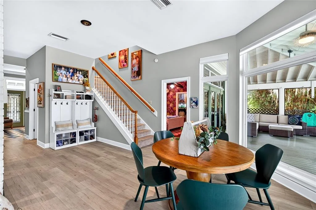 Photo of 9945 REDS LANE