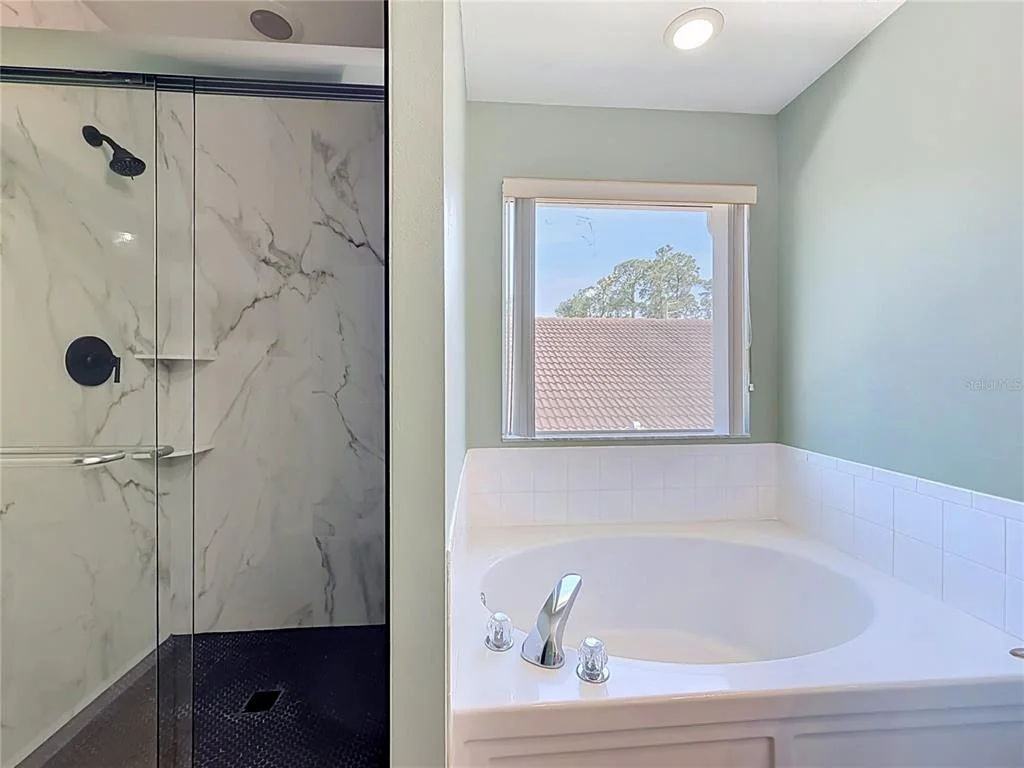 Photo of 135 ROBIN ROAD