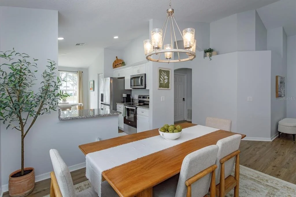 Photo of 2532 VENTURA CIRCLE