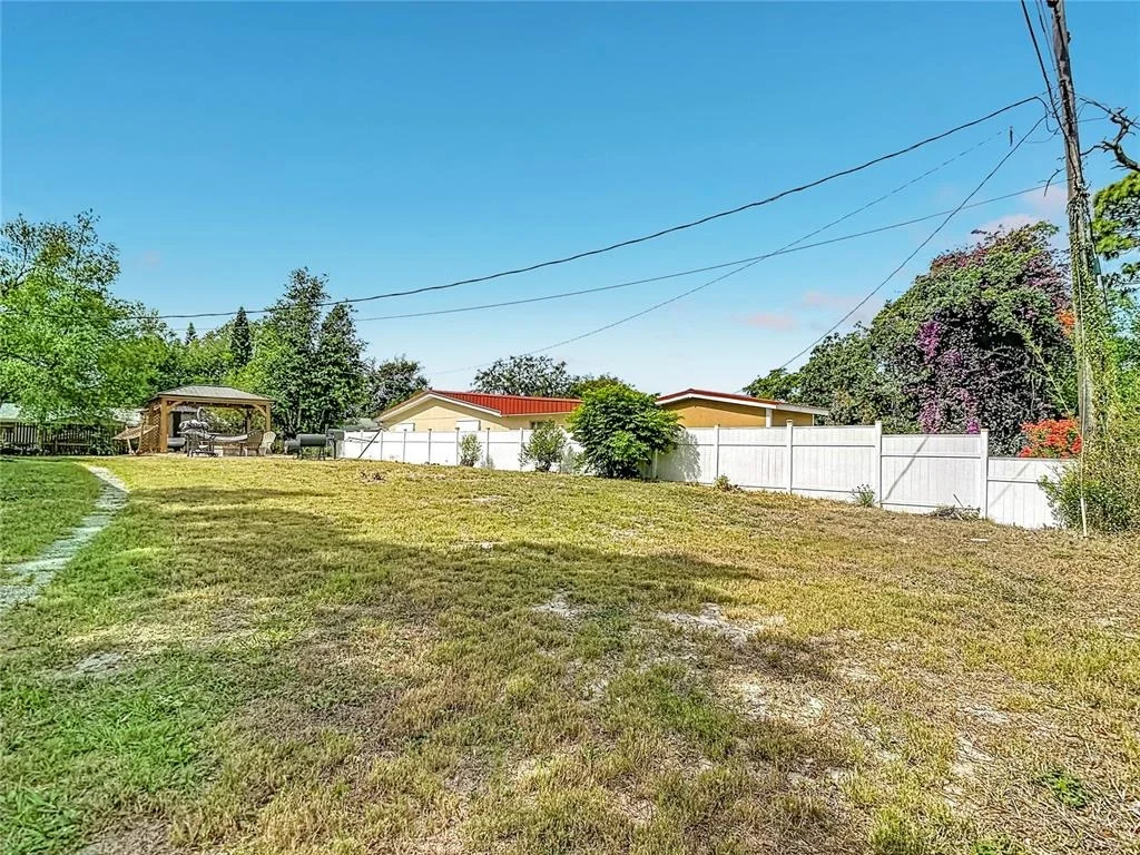 Photo of 5433 FRONT DRIVE