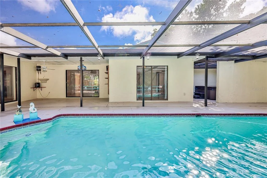 Photo of 1411 IVYDALE ROAD