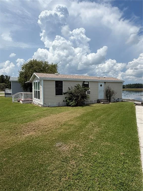 Photo of 41 EAGLE POINT N
