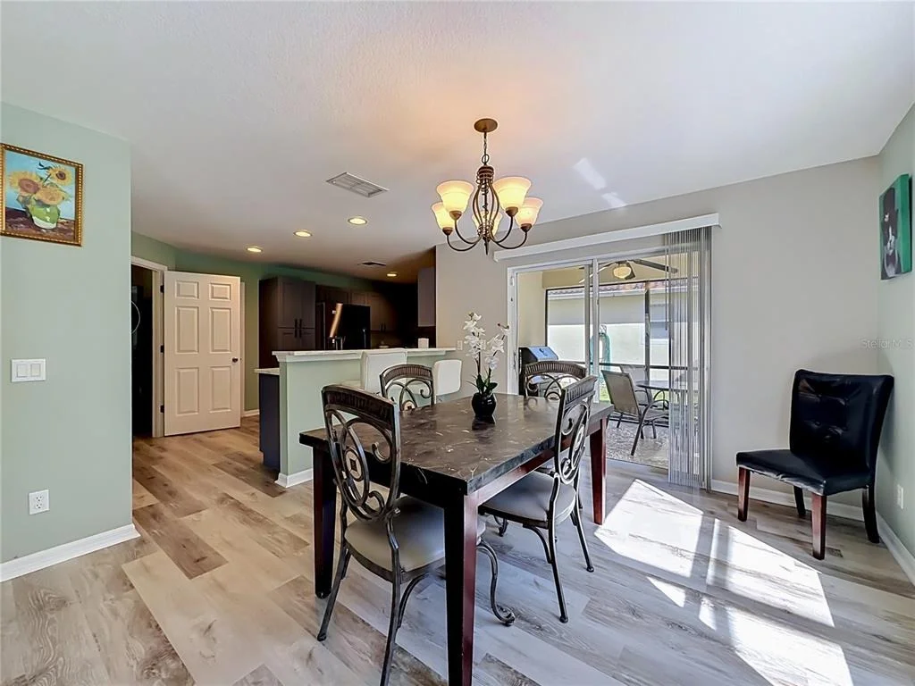 Photo of 135 ROBIN ROAD