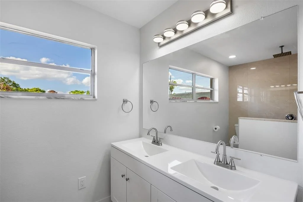 Photo of 525 OLOLU DRIVE