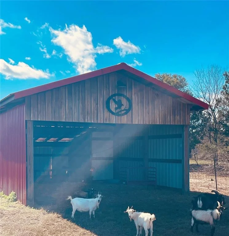 Photo of 6864 NW COUNTY ROAD 229A