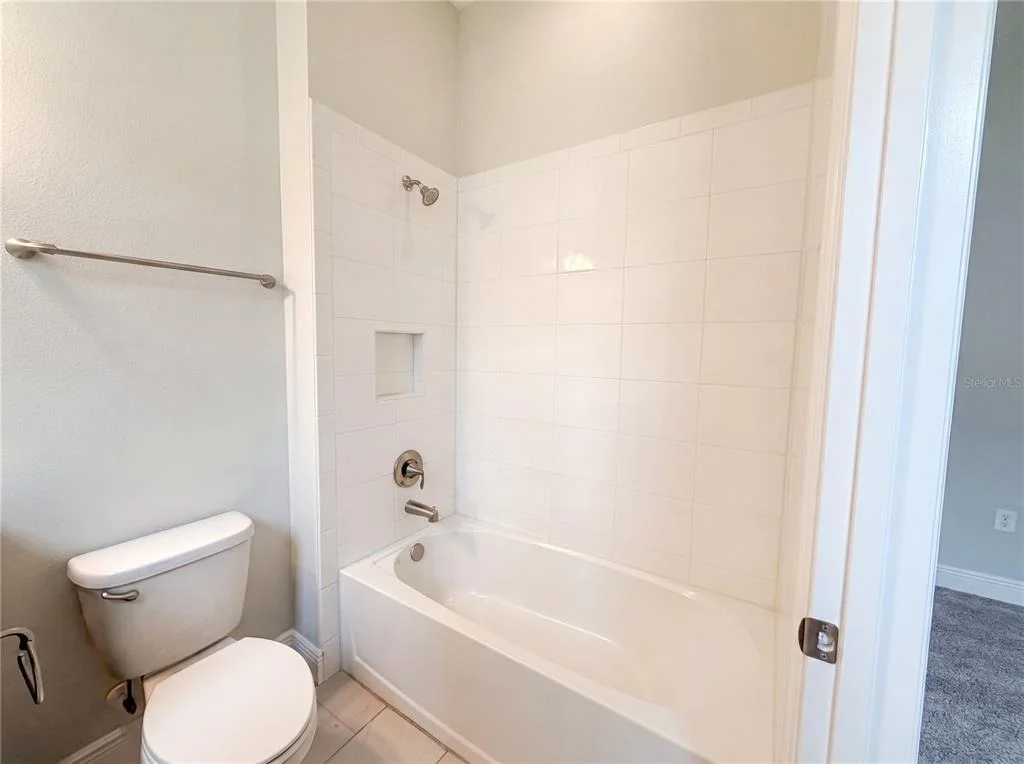 Photo of 432 NOWELL LOOP