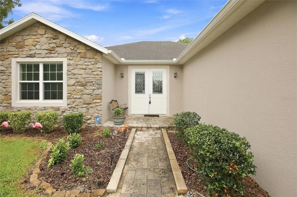 Photo of 555 DOWLING CIRCLE