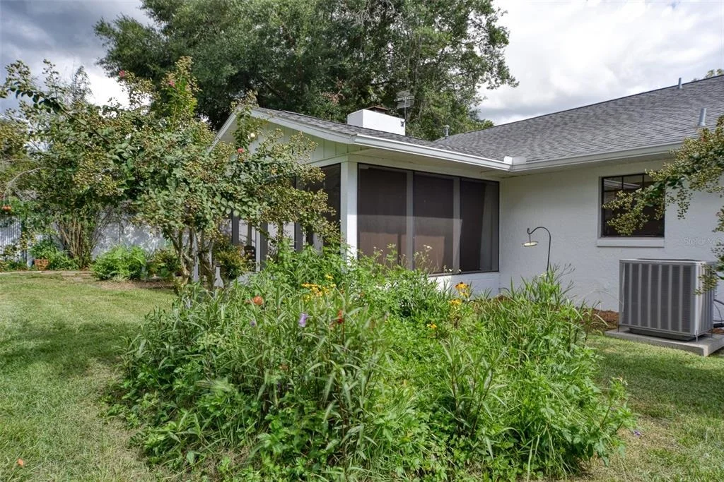 Photo of 3971 SE 17TH PLACE