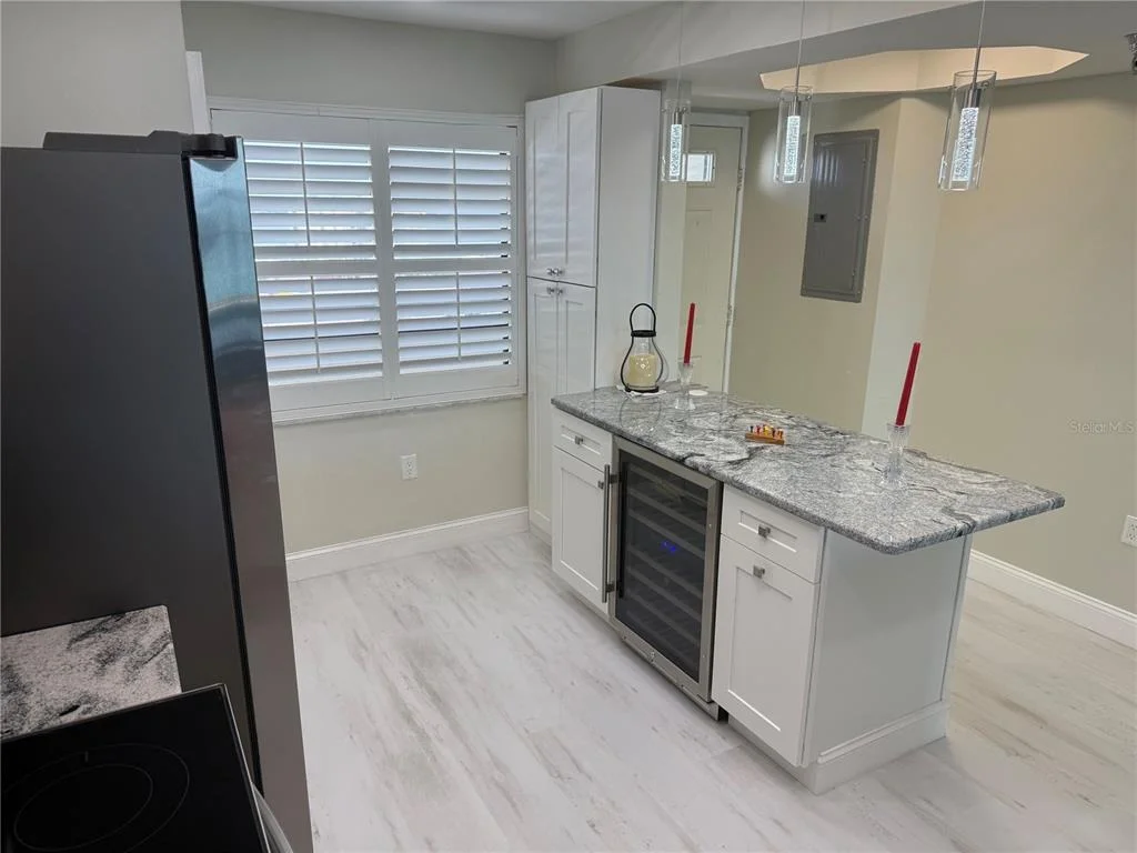 Photo of Unit 802 at 2530 GARY CIRCLE