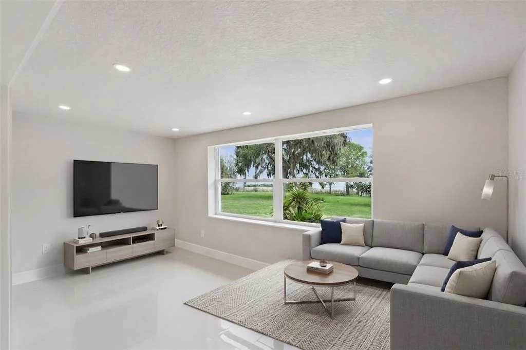 Photo of 2316 N GRIFFIN DRIVE