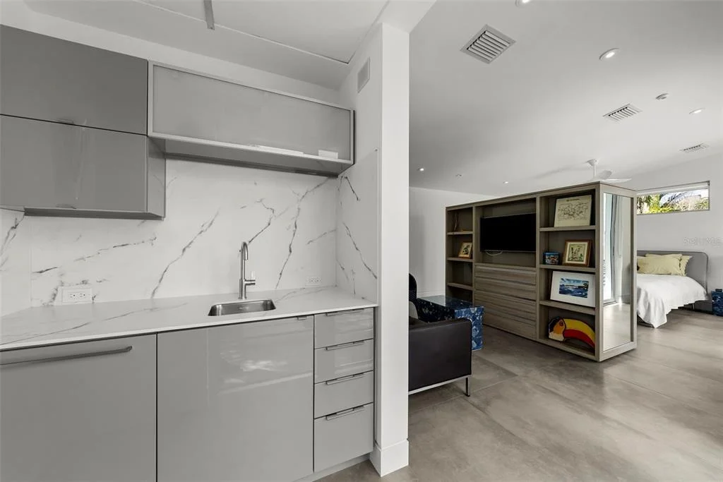 Photo of 1365 HARBOR DRIVE