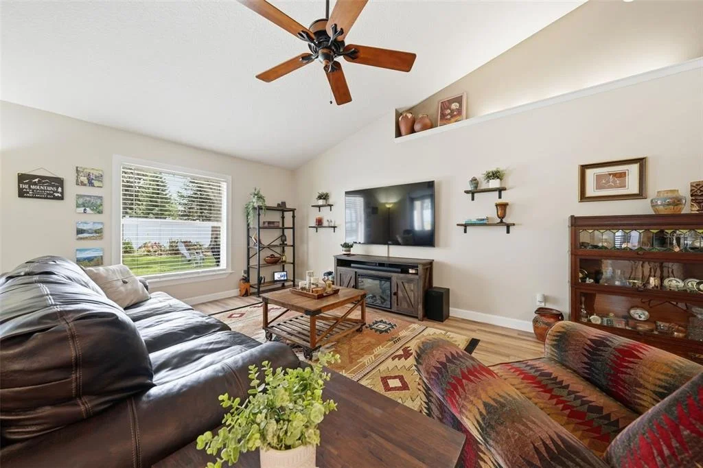 Photo of 3004 LINMONT LANE